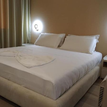 Deluxe Sea Apartment Vlorë Eksteriør billede