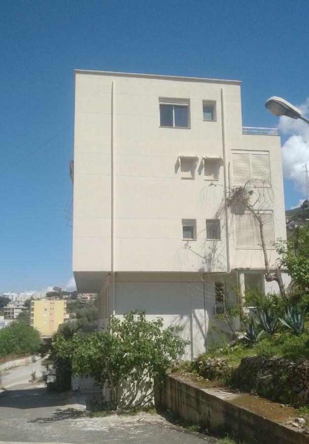 Deluxe Sea Apartment Vlorë Eksteriør billede
