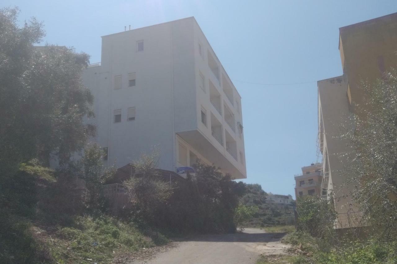 Deluxe Sea Apartment Vlorë Eksteriør billede