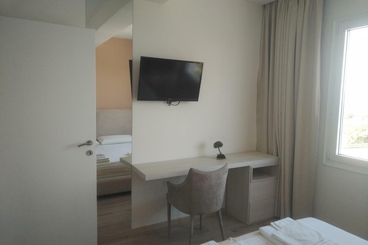 Deluxe Sea Apartment Vlorë Eksteriør billede