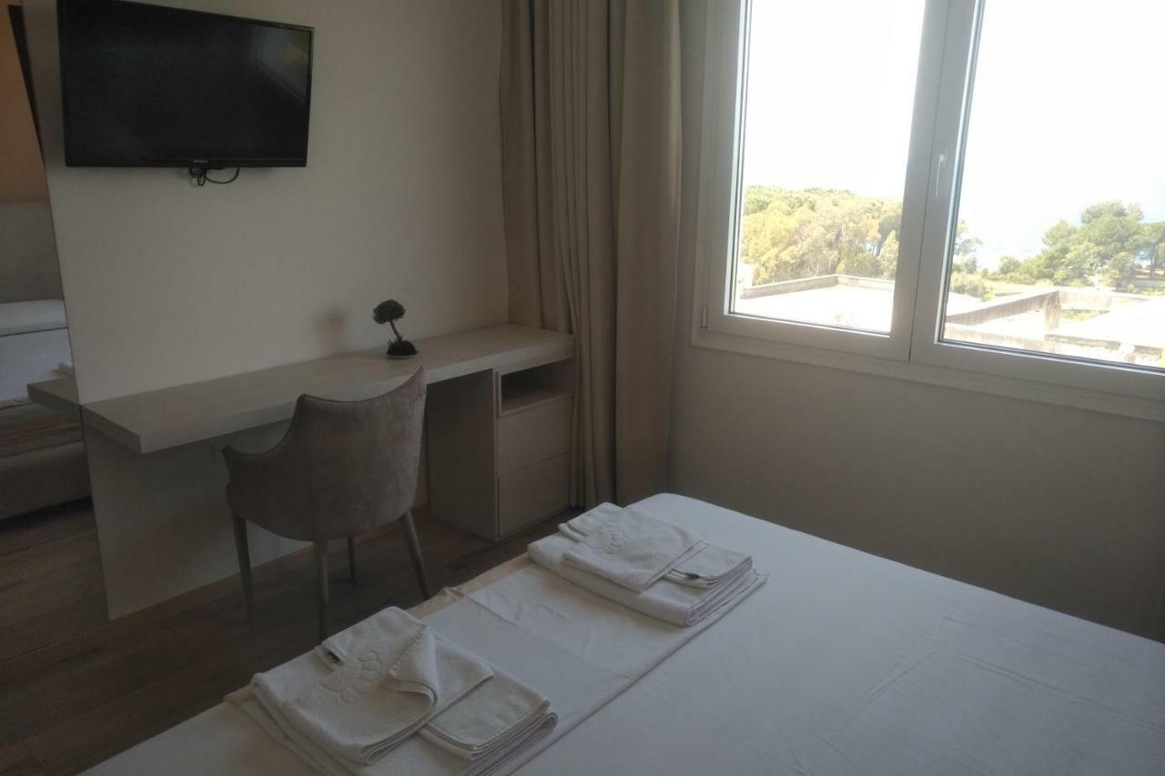Deluxe Sea Apartment Vlorë Eksteriør billede