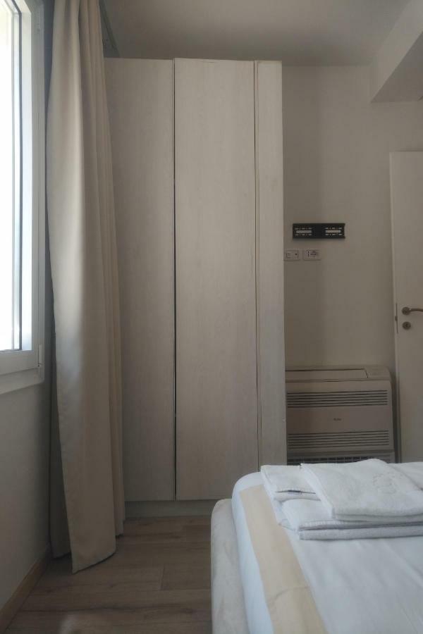 Deluxe Sea Apartment Vlorë Eksteriør billede