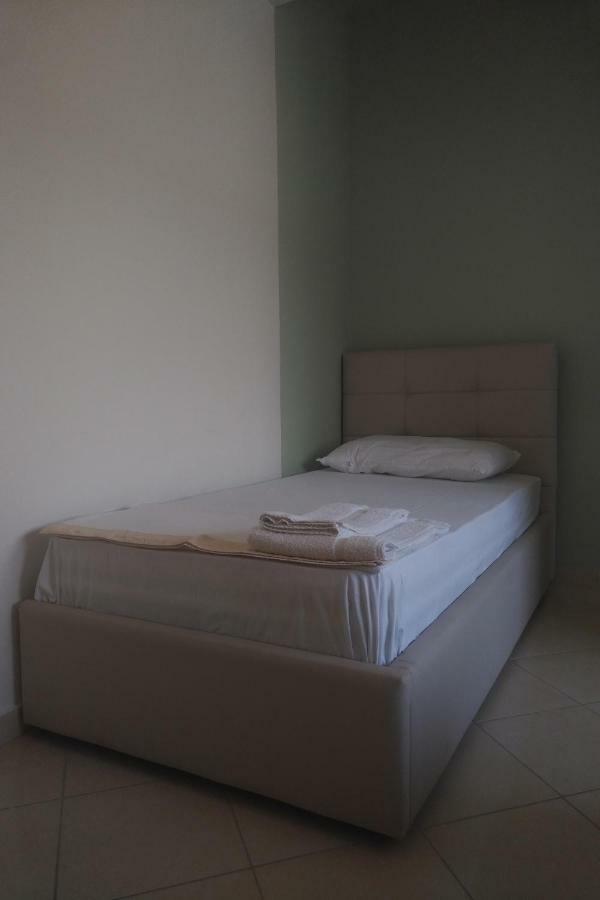 Deluxe Sea Apartment Vlorë Eksteriør billede