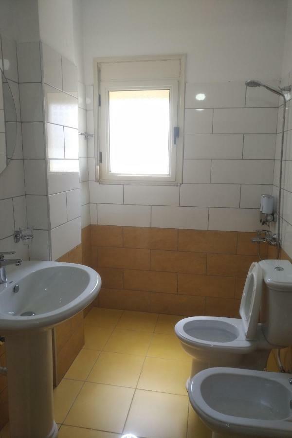 Deluxe Sea Apartment Vlorë Eksteriør billede